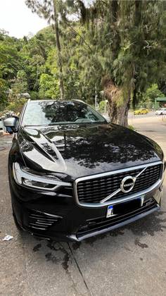 VOLVO XC60 2.0 T8 HYBRID R-DESIGN AWD GEARTRONIC VOLVO XC60 2.0 T8 HYBRID R-DESIGN AWD GEARTRONIC